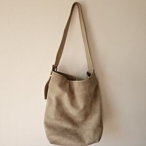 Margot Kaye Bucket Tote Suede Ivory
